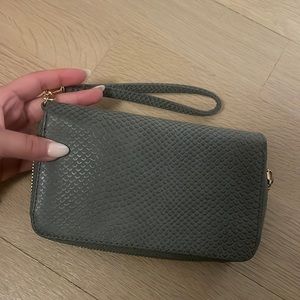 Grey trifold snakeskin wallet